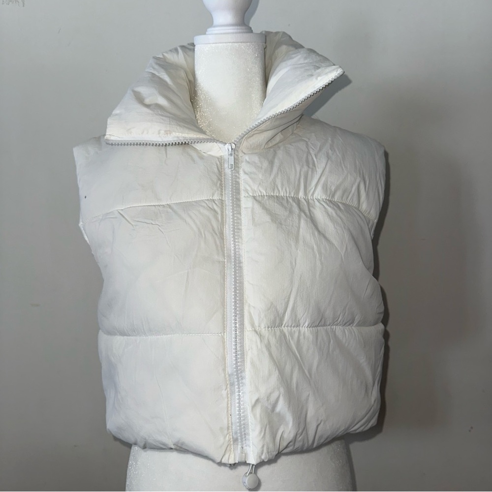 Amazon Women's White Puffer Vest